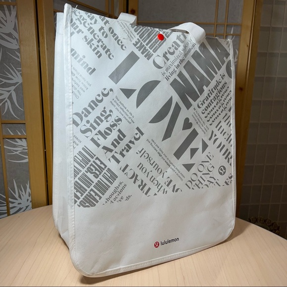 Lululemon Athletica: Shopping Bag ๐ Measurements: H 16โ x L 14" x W 6.75" - Picture 1 of 5